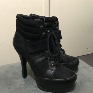 Black JLO Jennifer Lopez brand booties